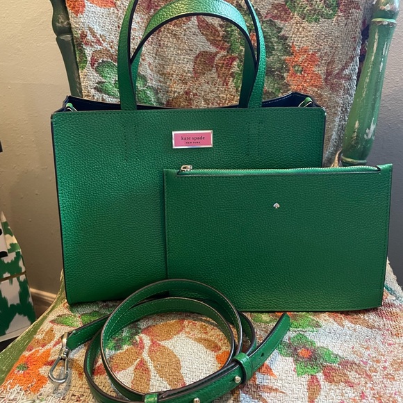 Kate Spade Sam Tote - Picture 1 of 6